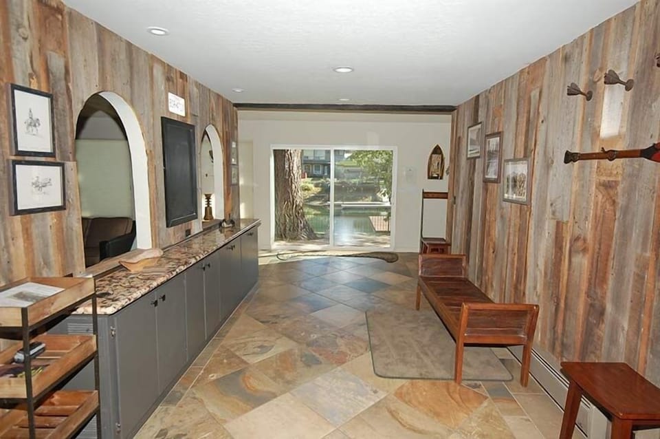 House, 4 Bedrooms | Interior