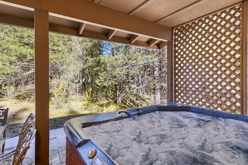 House, 5 Bedrooms | Terrace/patio