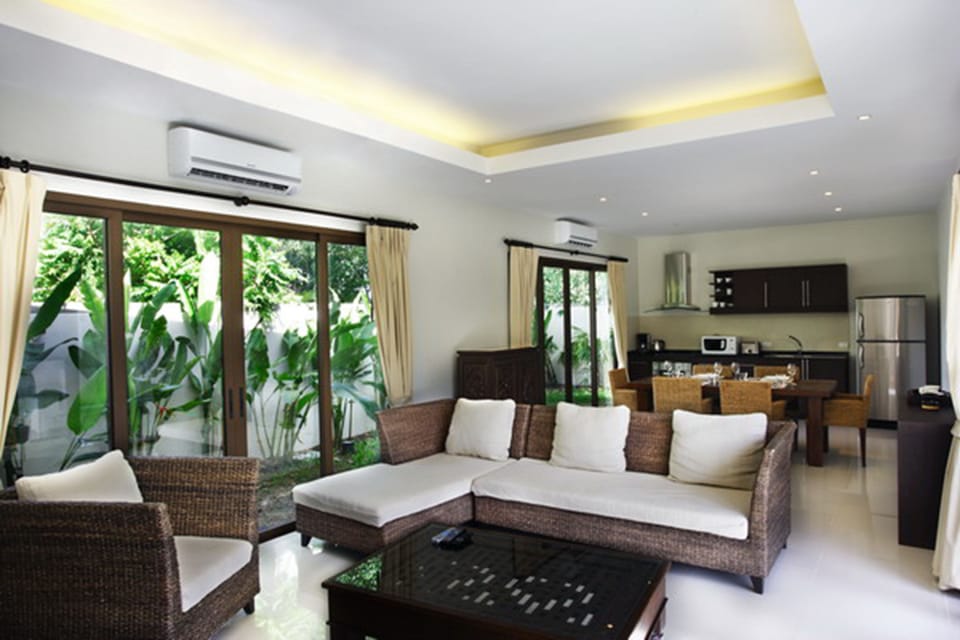 2 Bedroom Villa | Living area | Flat-screen TV, DVD player