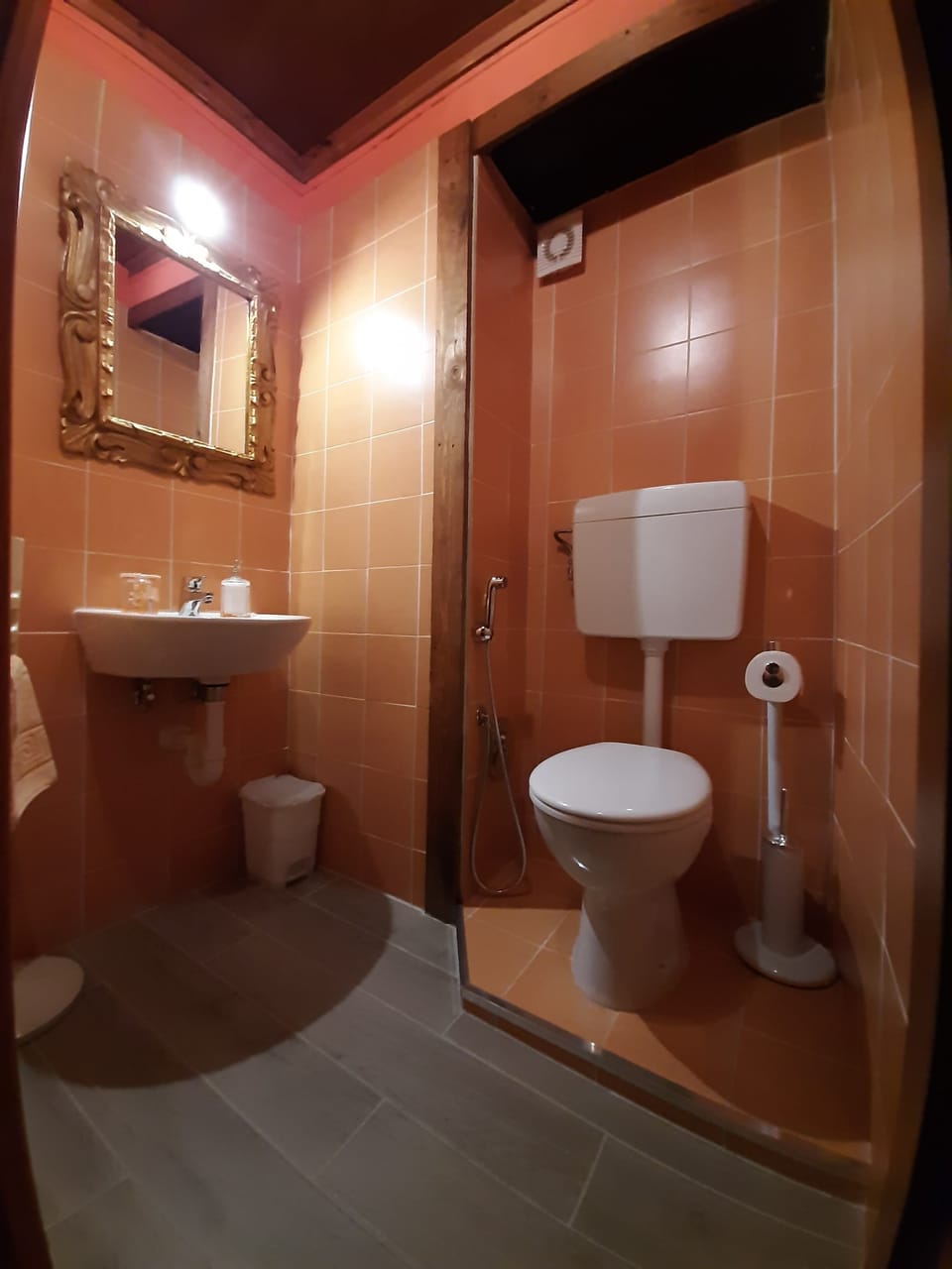 Panoramic Double Room, 1 Double Bed, Valley View | Bathroom | Hair dryer, towels, soap, toilet paper