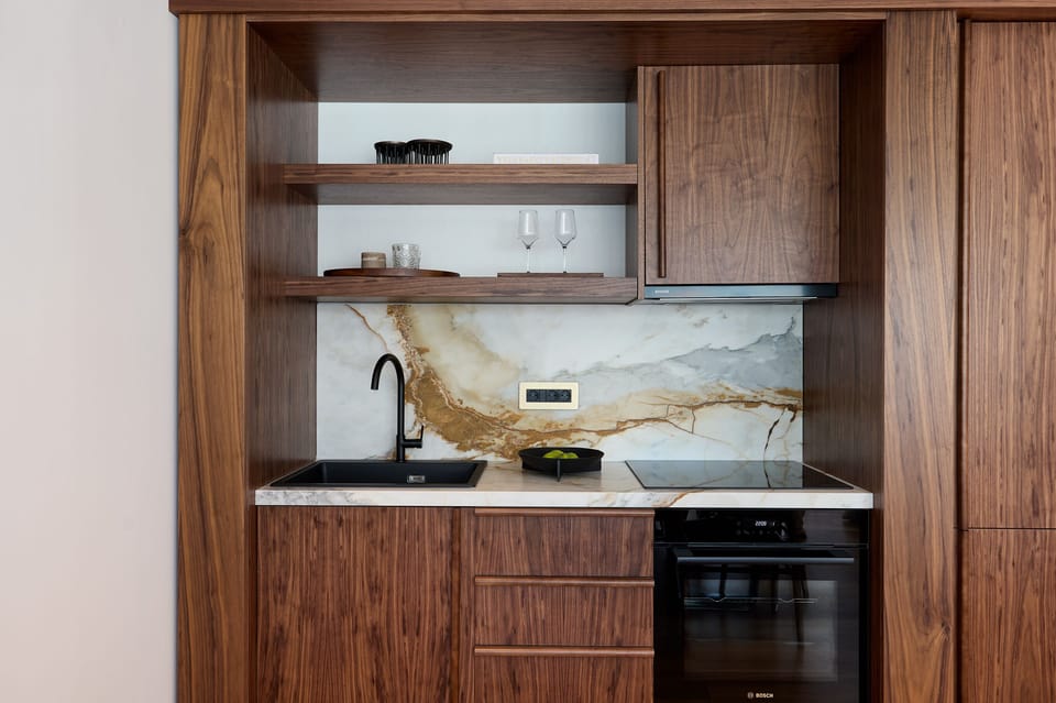 Signature Island Villa | Private kitchen | Electric kettle