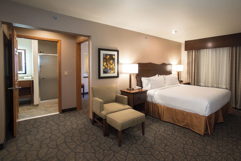 Superior Suite, Multiple Beds | Premium bedding, down comforters, pillowtop beds, in-room safe