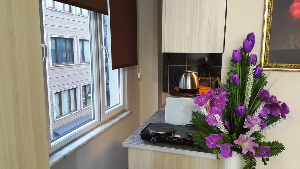 Private kitchenette