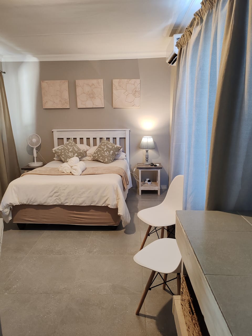 Economy Double Room (6) | Egyptian cotton sheets, premium bedding, memory foam beds, in-room safe