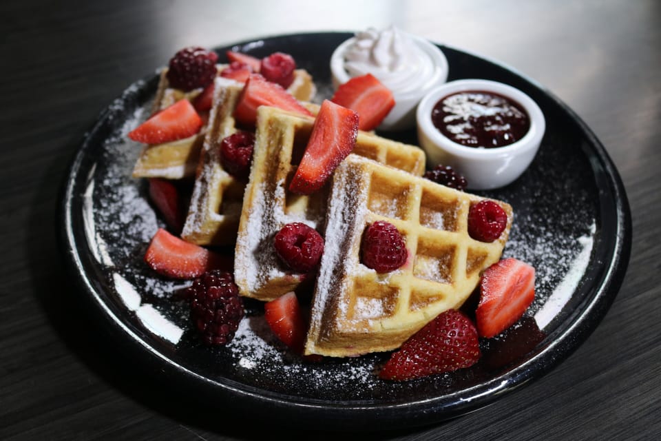Daily buffet breakfast for a fee