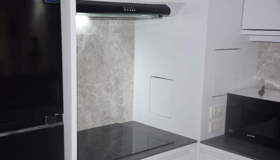 2 Bedrooms Apartment | Private kitchen | Full-size fridge, microwave, stovetop, coffee/tea maker