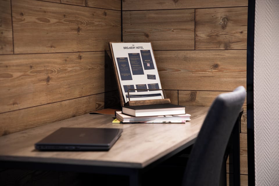 Standard Twin Room | Individually decorated, desk, laptop workspace, blackout drapes