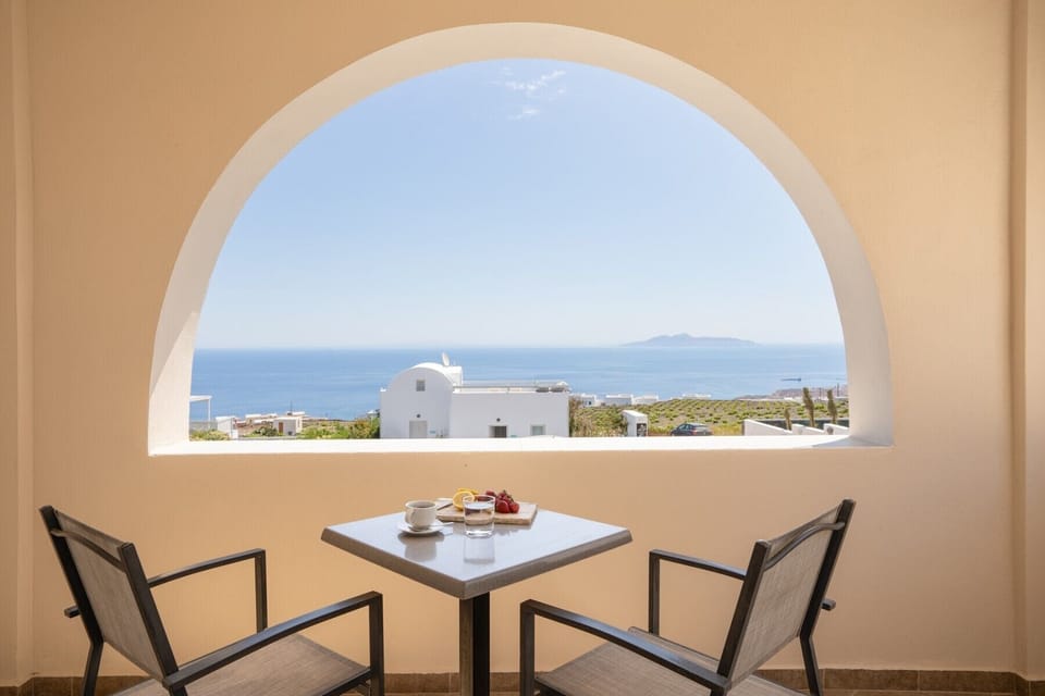 Superior Double Room, 1 King Bed, Balcony, Sea View | Premium bedding, memory foam beds, in-room safe, individually decorated