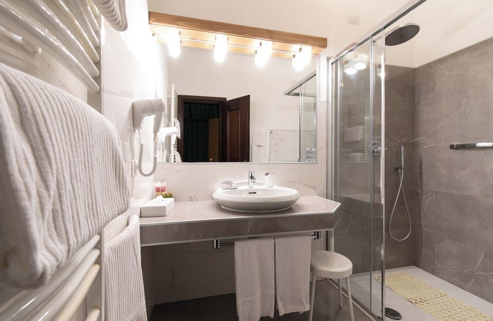 Superior Quadruple Room, Mountain View | Bathroom | Shower, free toiletries, hair dryer, bidet