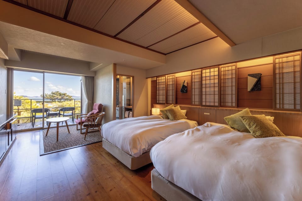 Twin Room, Hot Tub (View Bath Twin, RW2F) | In-room safe, desk, blackout drapes, WiFi (free)