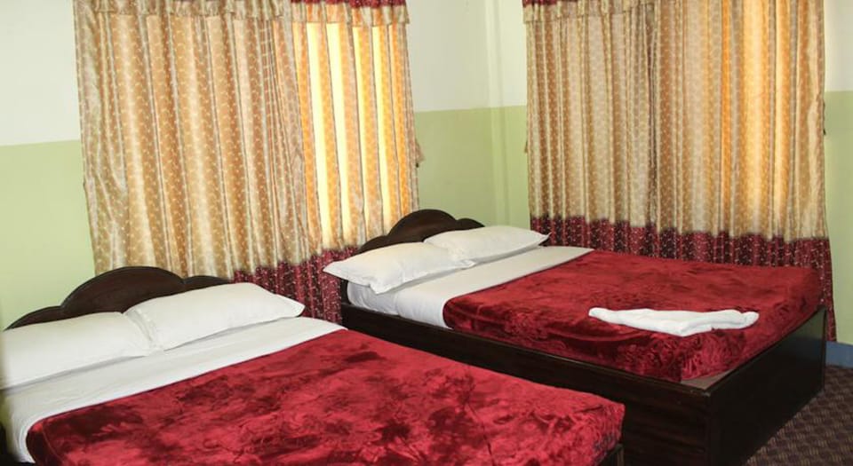 Standard Double or Twin Room | In-room safe, desk, iron/ironing board, free WiFi