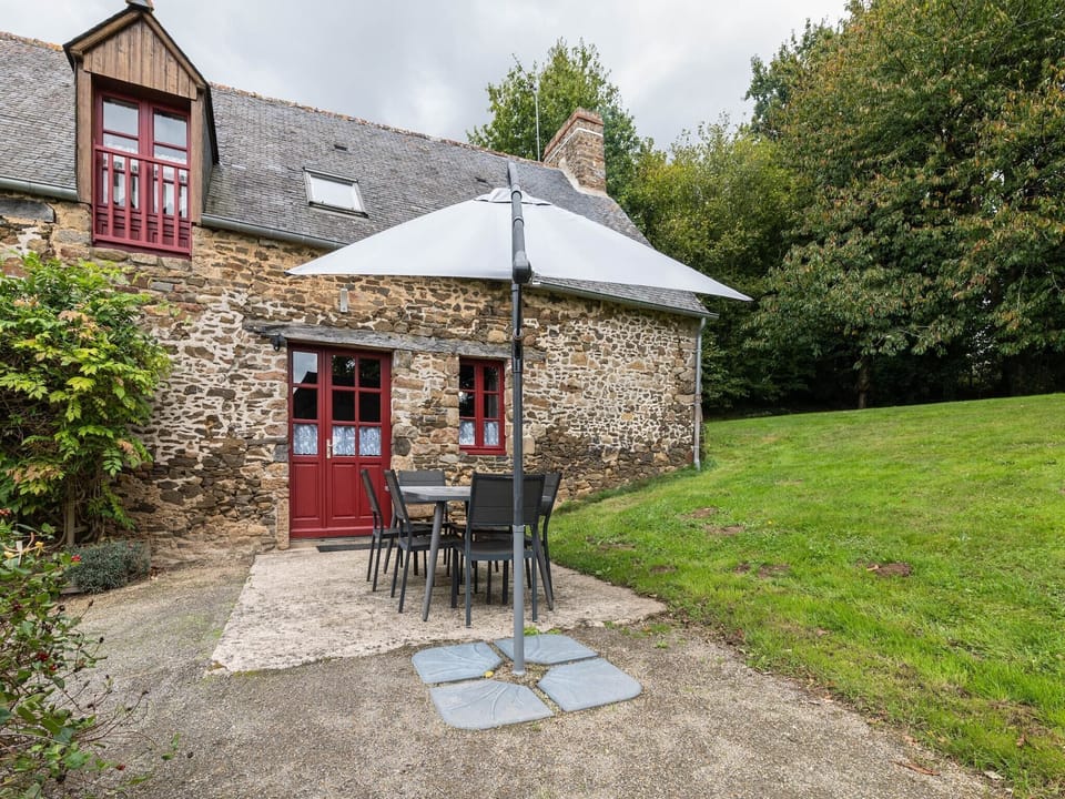 Holiday Home Exterior [summer]