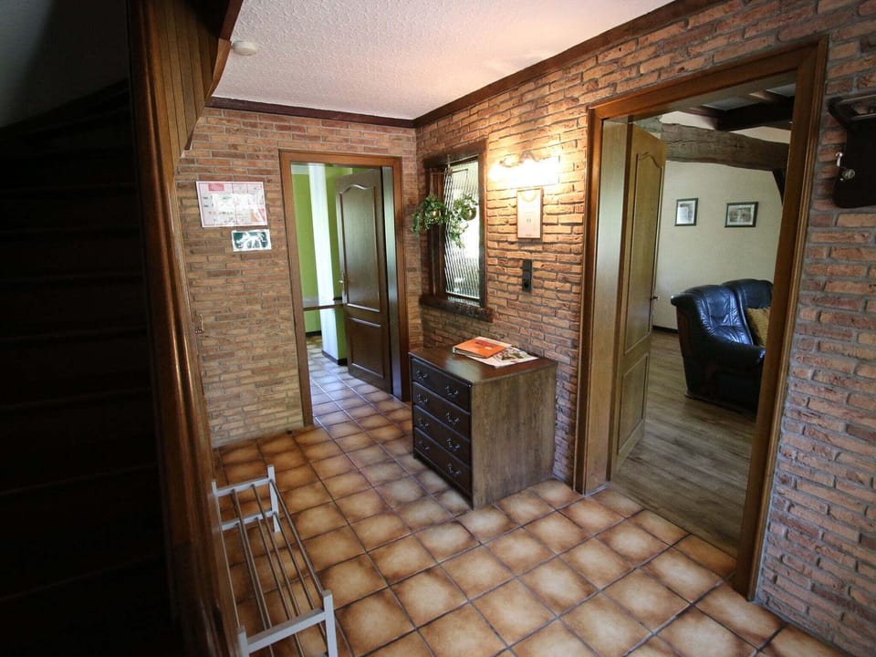 Entrance / Reception