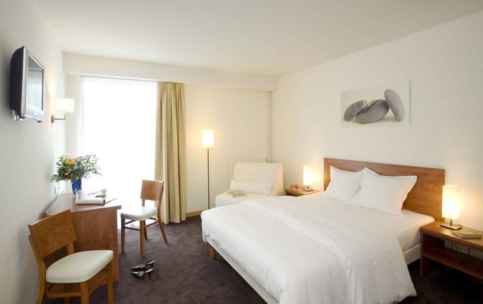 Superior Double Room | Premium bedding, minibar, in-room safe, desk