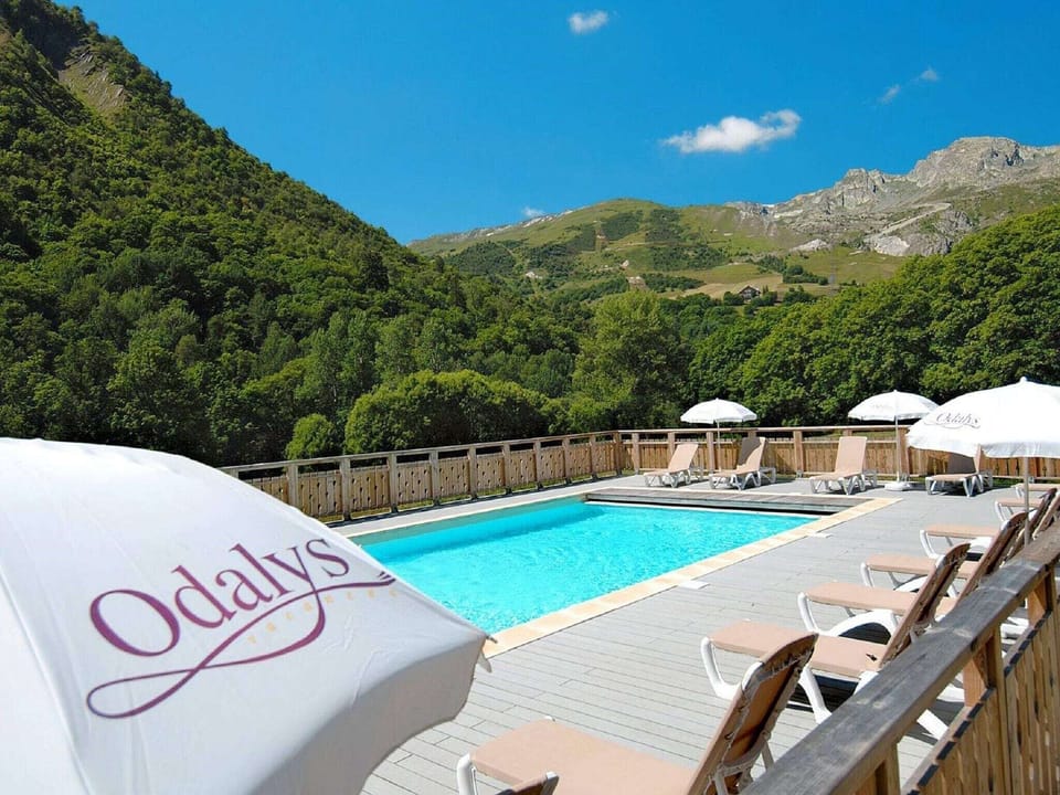 Holiday Home Swimming Pool