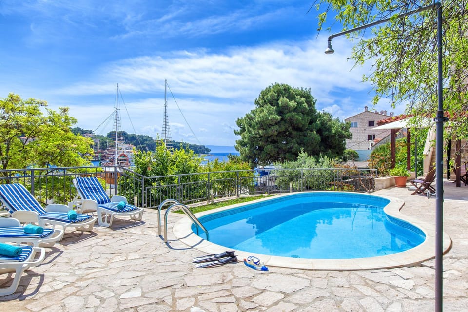 Holiday Home Swimming Pool