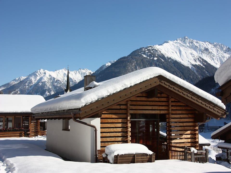 Holiday Home Exterior [winter]
