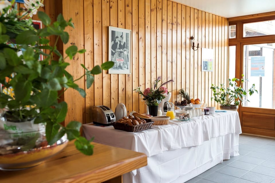 Holiday Park Facilities and Services 