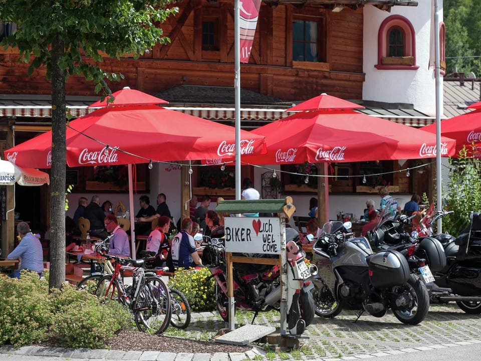 Surroundings [summer] (1-5 km)