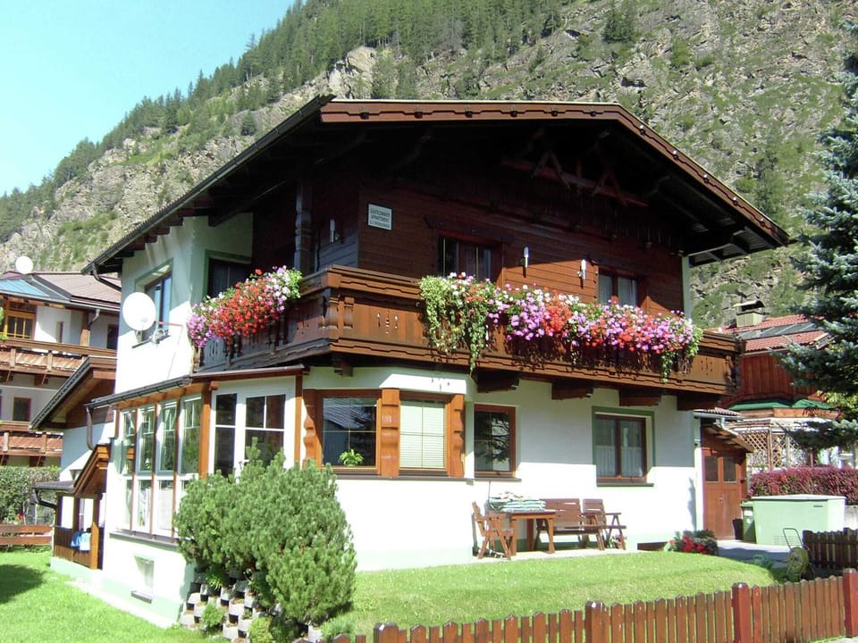 Holiday Home Exterior [summer]