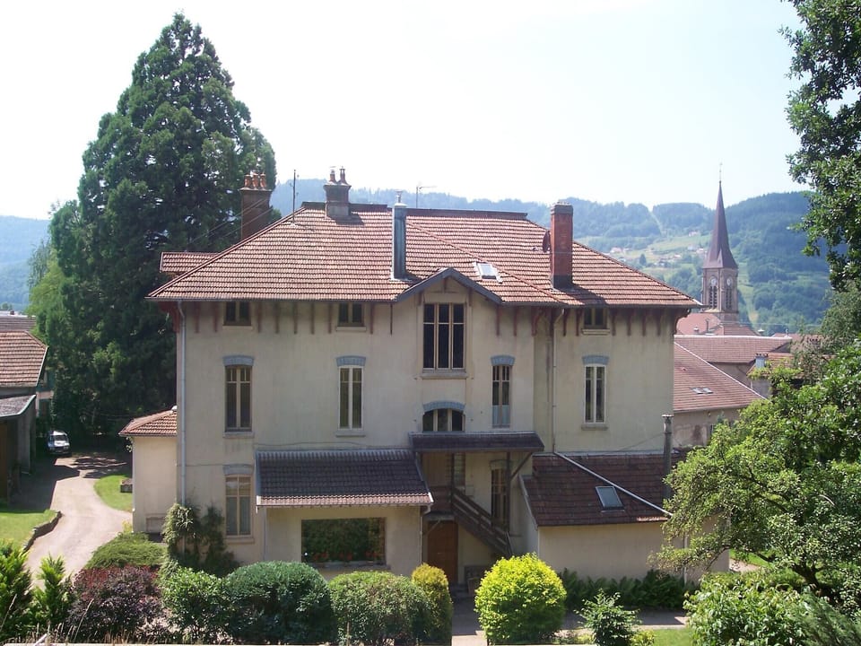 Holiday Home Exterior [summer]
