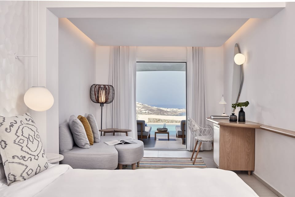 Premium bedding, pillowtop beds, minibar, in-room safe