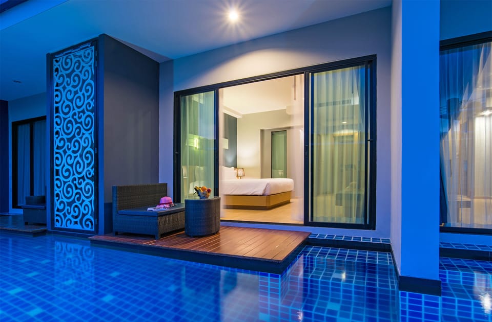 Deluxe Room, Pool Access | Terrace/patio
