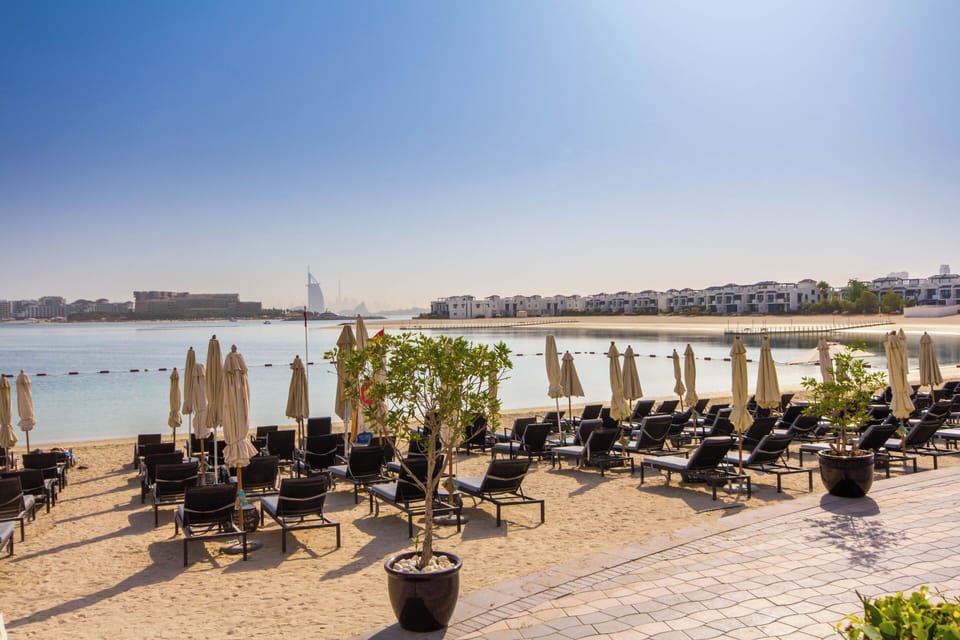 Bespoke Residences - Shoreline Al Nabat Apartment in Dubai