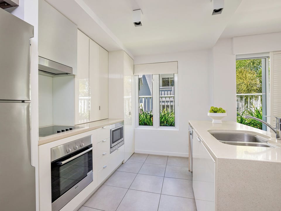 Suite, 2 Bedrooms | Private kitchen | Fridge, coffee/tea maker, electric kettle