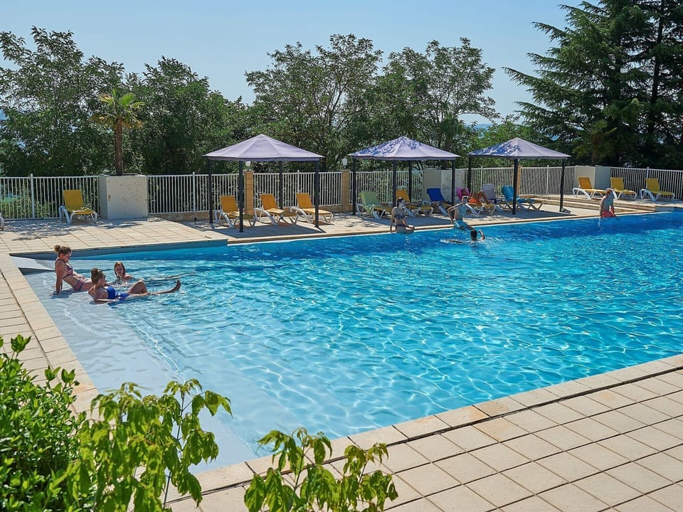 Holiday Park Facilities and Services 