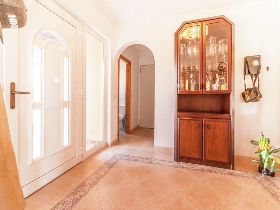 Entrance / Reception