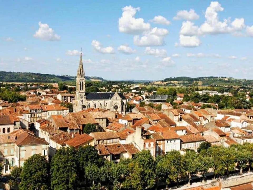 Region [summer] (>5 km)