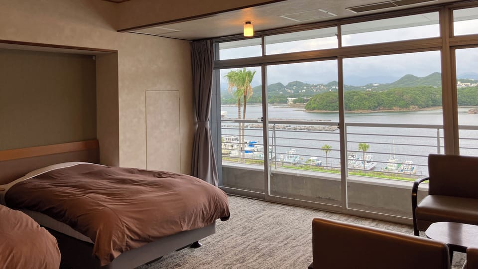 Superior Twin Room with Japanese-Western Style and Indoor Bath, Non-Smoking | In-room safe, iron/ironing board (on request), WiFi (free)