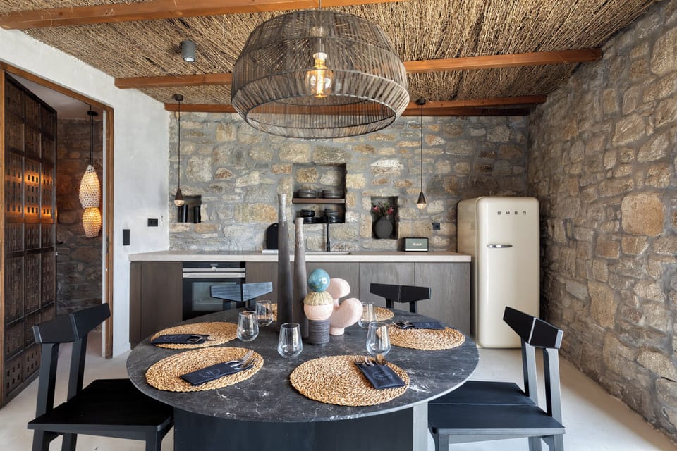 Luxury Villa | Private kitchen | Espresso maker, coffee/tea maker, electric kettle
