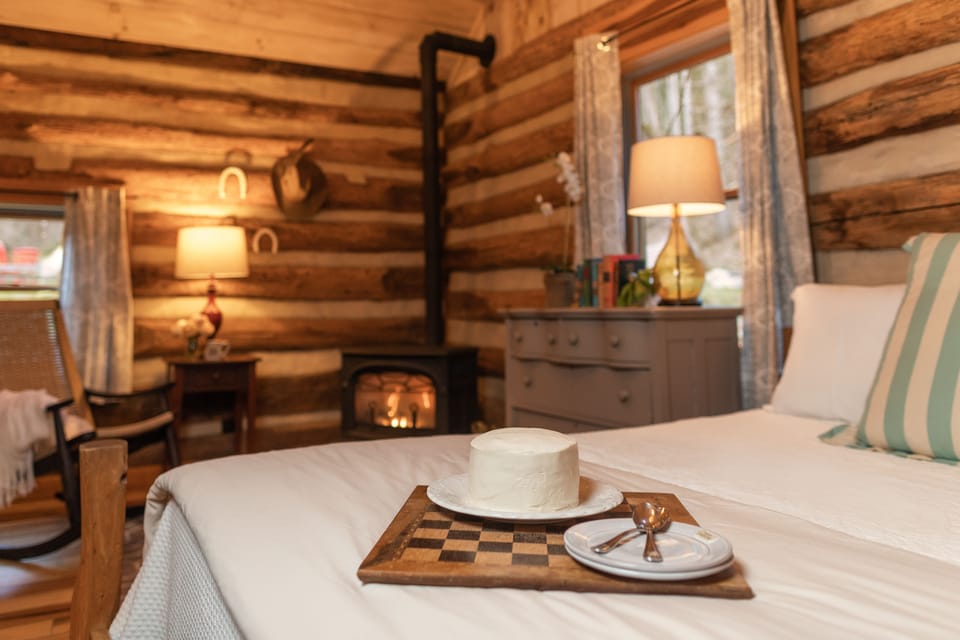 Superior Cottage, Multiple Beds, Patio | Iron/ironing board, WiFi (free), alarm clocks, individually decorated