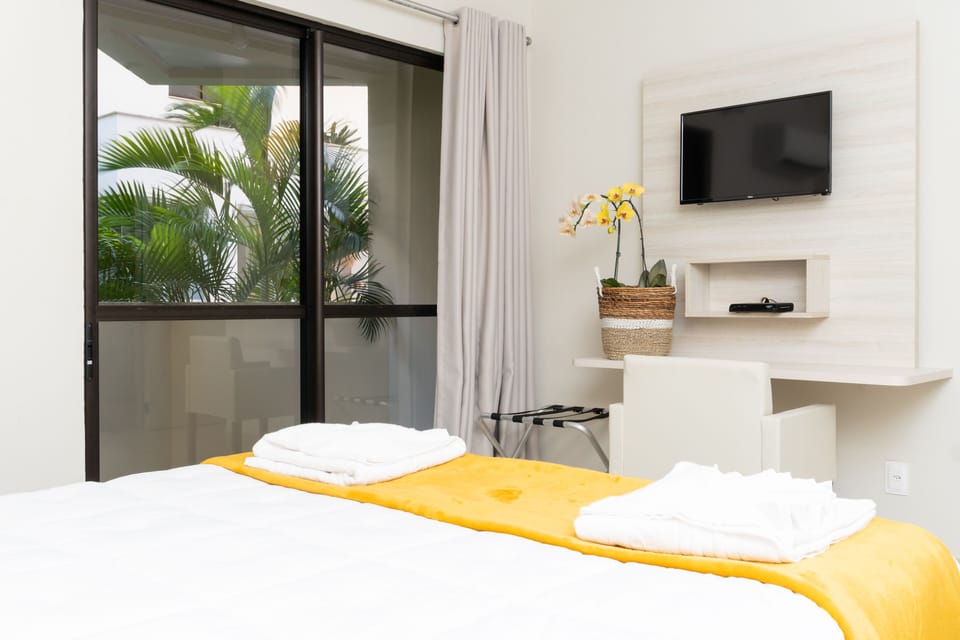 Standard Apartment | In-room safe, free WiFi, bed sheets