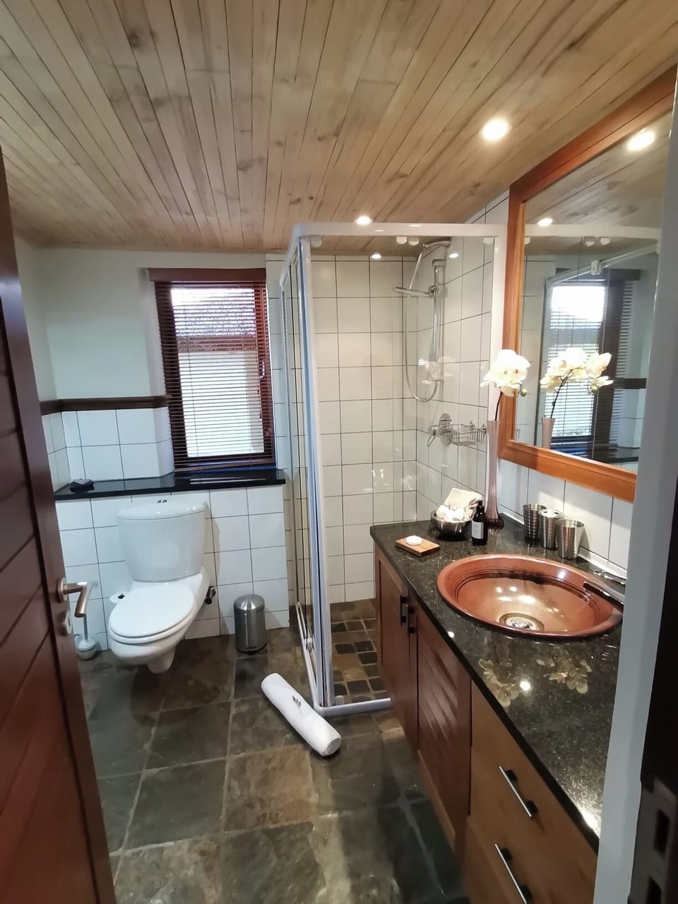 Family Loft, 1 Bedroom (Room 03) | Bathroom | Shower, free toiletries, hair dryer, bathrobes