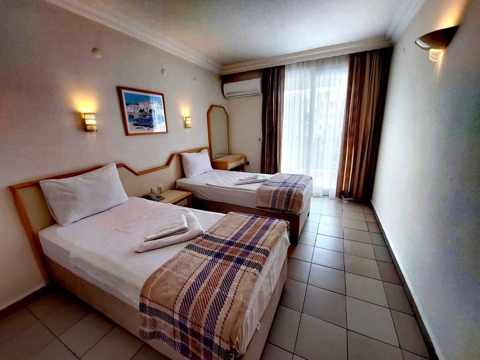 Apartment | 1 bedroom, desk, free cribs/infant beds, free WiFi