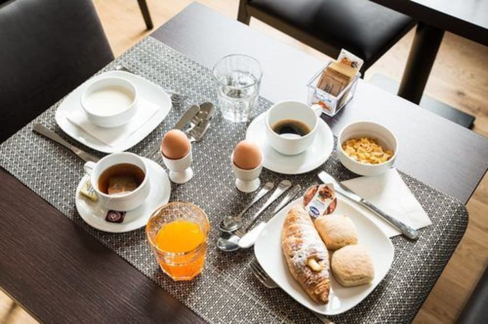 Coffee service