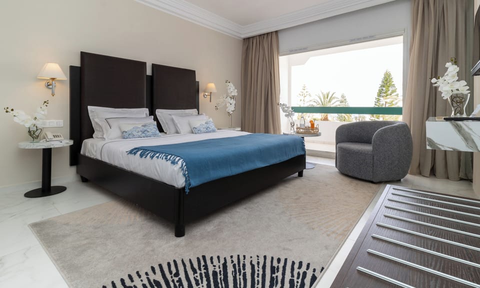 Superior Room | Minibar, in-room safe, blackout drapes, free WiFi
