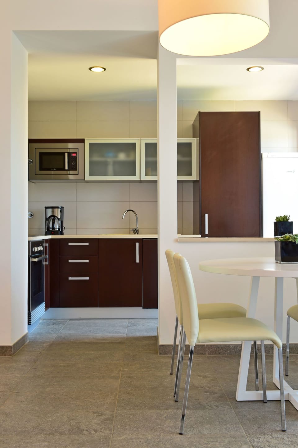 Apartment, 3 Bedrooms | Private kitchen | Fridge, microwave, stovetop, electric kettle