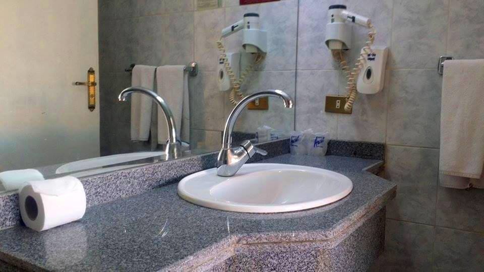 Standard Room, Garden View (Egyptian & Resident Only) | Bathroom sink