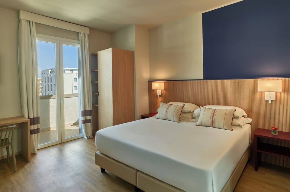 In-room safe, desk, laptop workspace, blackout drapes