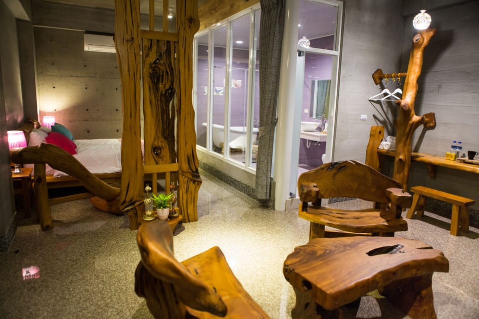Comfort Double Room | Desk, free WiFi, bed sheets