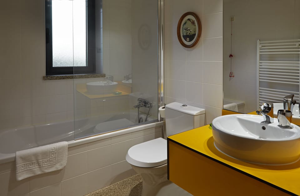 Abrigo da Montanha Alojamento Familiar Country House in Portugal