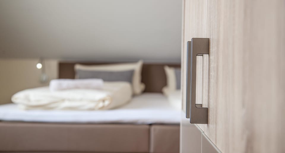 Standard Double Room, 1 Bedroom (No Cleaning Fee) | Cribs (free), WiFi (free), bed sheets