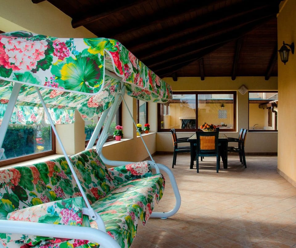 House | Terrace/patio