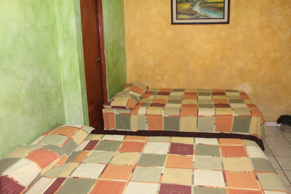 Standard Room, 2 Double Beds | WiFi (free)