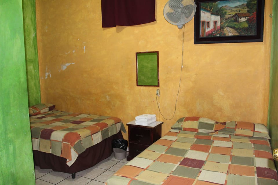 Standard Room, 2 Double Beds | WiFi (free)