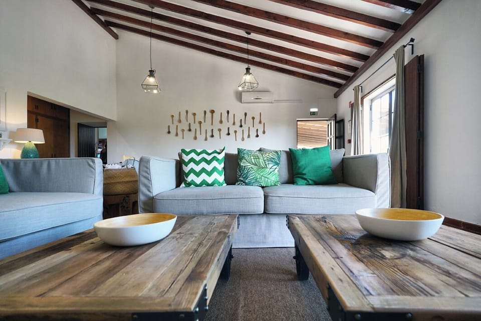 Vale Fuzeiros Nature Guest House Bed and Breakfast in Faro District